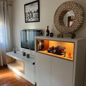 Apartament En Luis Montoto, Nervion. Centrico